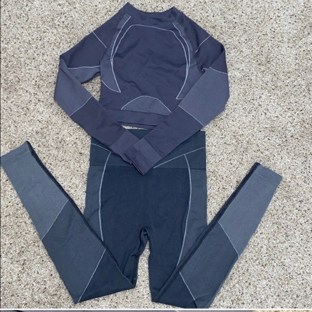 Workout Set (Top and Leggings)